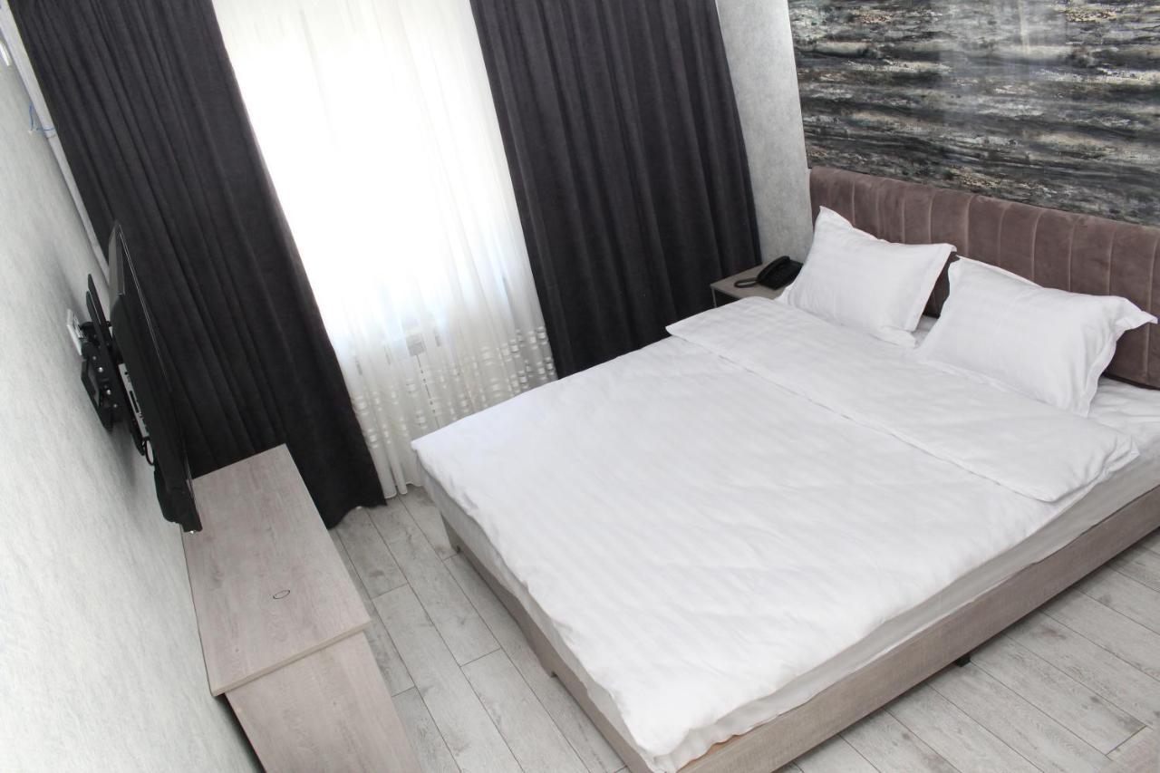 Artist Regenci Hotel Taszkent Zewnętrze zdjęcie