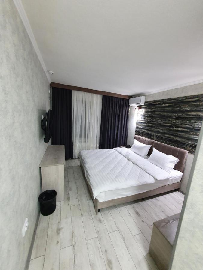 Artist Regenci Hotel Taszkent Zewnętrze zdjęcie